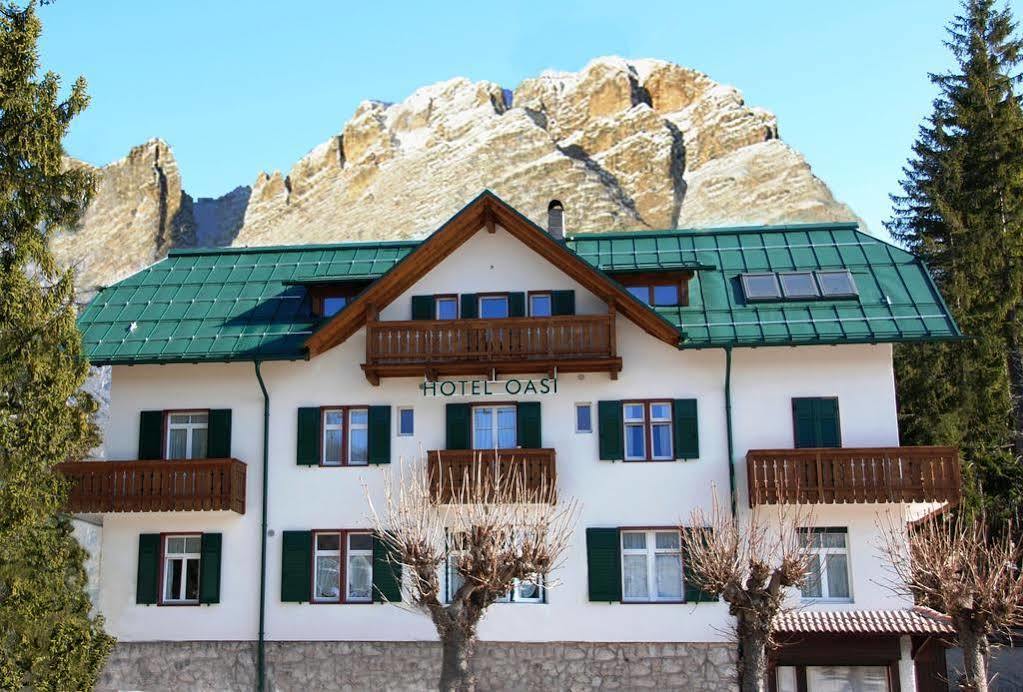 Hotel Meuble Oasi Cortina dʼAmpezzo Extérieur photo